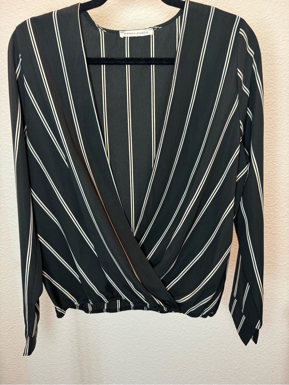 Honey Punch Black White Striped Surplice Wrap Blouse Long Sleeve Women’s
